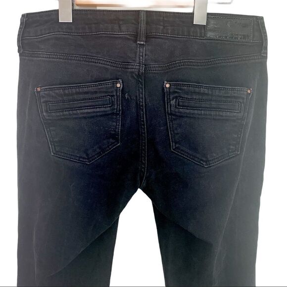 River Island Black Crop Denim Jeans - Picture 7 of 10